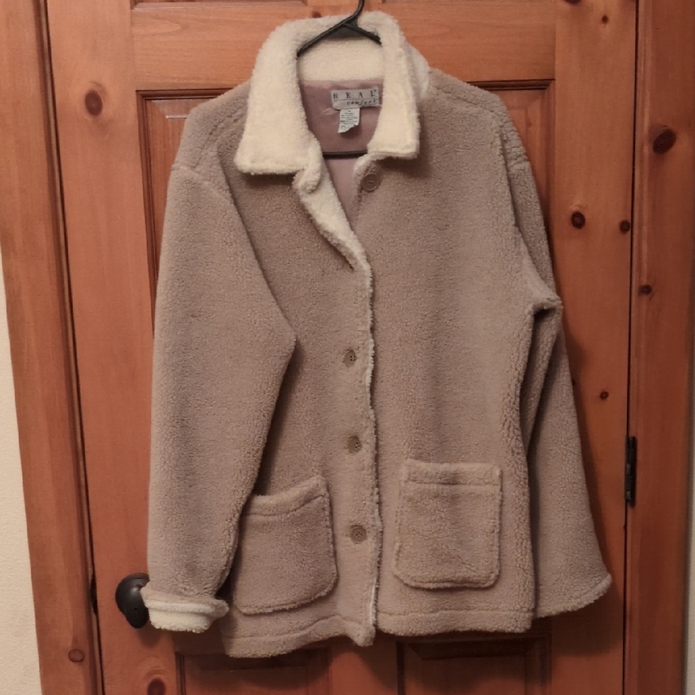 Women's Beige Sherpa Jacket by Real Comfort, size Medium